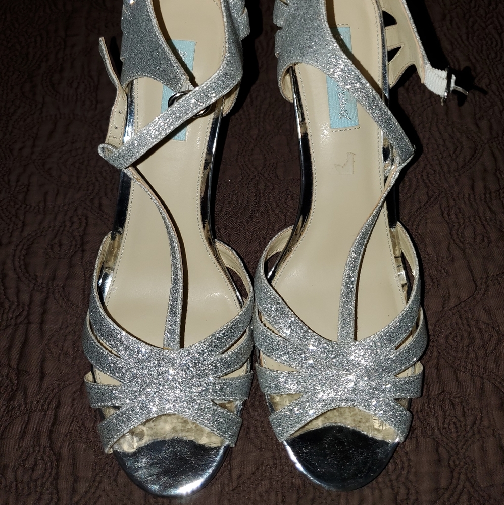 Womens silver peep toe heels
